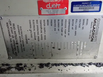 USED CINCINNATI MILACRON CM0912