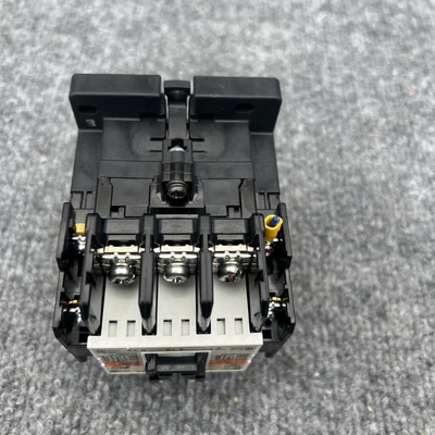 Used Fuji SC-N1 PLC Contactors California US | Davliegogo LLC #1707459