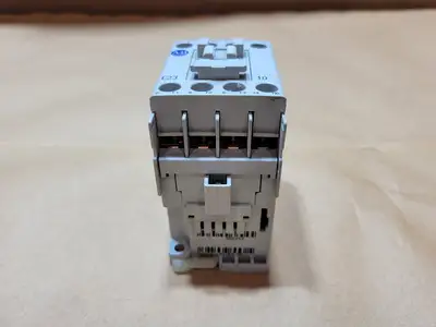 New | in-Stock ALLEN-BRADLEY 100-C23*10 Relays & Switches British Columbia CA | Lenmark #1438360
