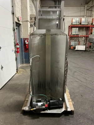 Used VALLEY CRAFT A42138 Tote Dumper Ohio US | Equipment Recovery Corp. #1331862