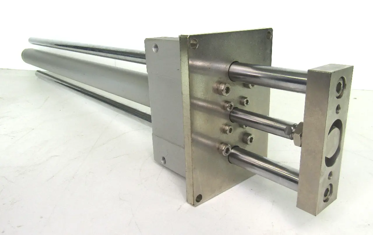 USED SMC MGCMF40-700-H7BW