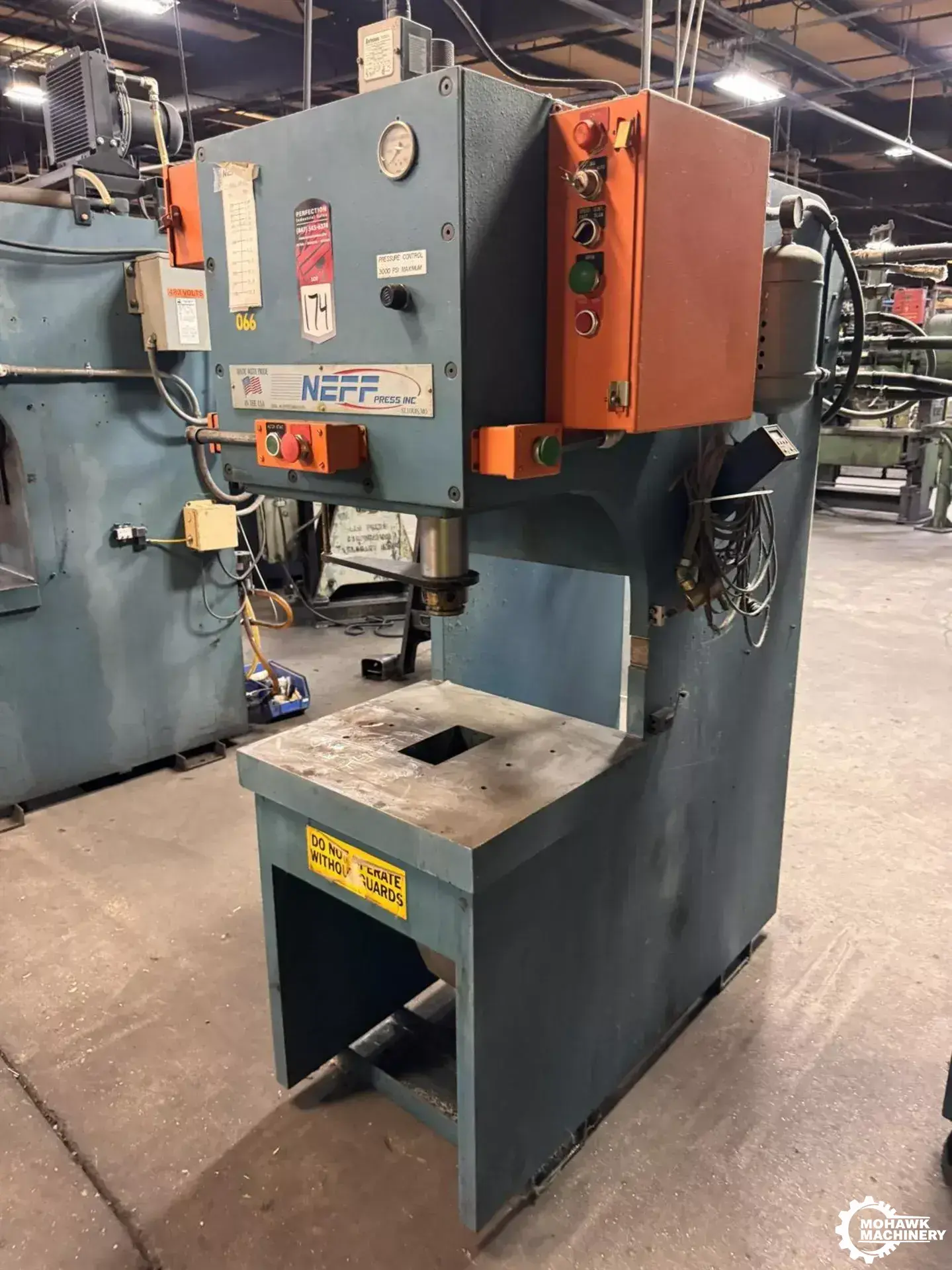 25 TON NEFF “DF25-15M” OPEN-BACK GAP-FRAME HYDRAULIC PRESS