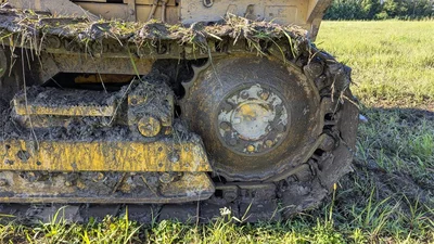 USED 1985 DEERE 450E