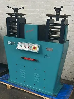 Cavallin Type 6″ x 4″ Double Sided Power Rolling Mill with Side Rollers for Gold, Silver, Plate