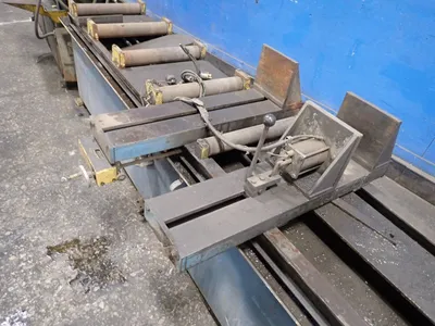 Hem Inc 32" X 14" Horizontal Band Saw