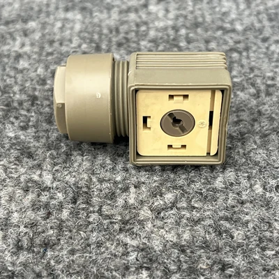 New | in-Stock Cole-Parmer 98605-50 Connector Accessories California US | Davliegogo LLC #1705796