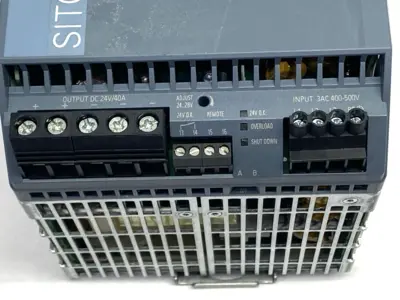 USED SIEMENS STABALIZED POWER SUPPLY 24 V/40 A SITOP PSU8200