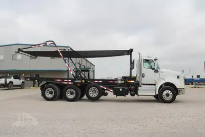 New | in-Stock 2026 INTERNATIONAL HX Rolloff Trucks Texas US | Roll Off Truck World #1491797