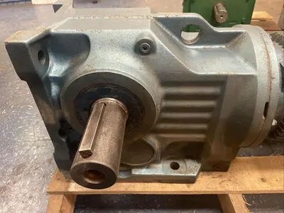 Used SEW-EURODRIVE K87DV132S4BMS8HR Speed Reducers | Surplus Asset Holdings #1205483
