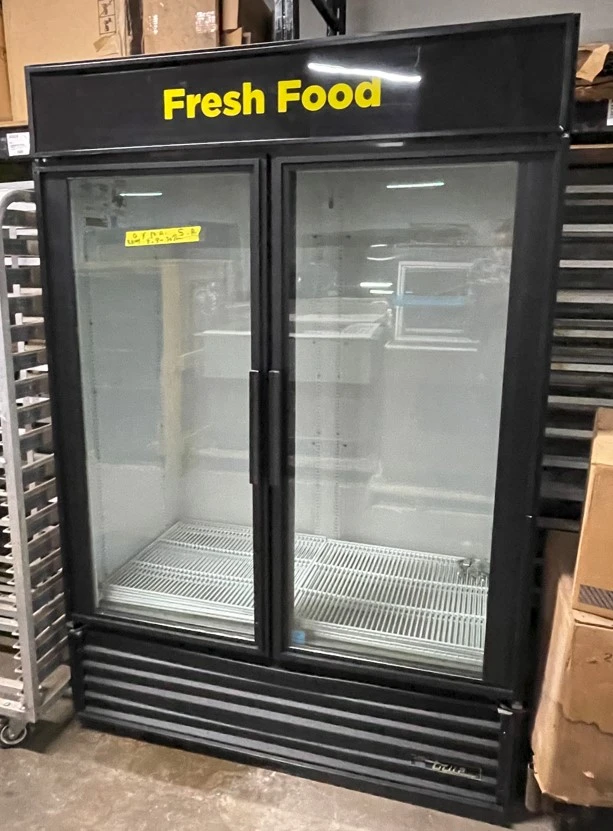 72-0362 True GDM-49 Glass 2 Door Self Contained Cooler