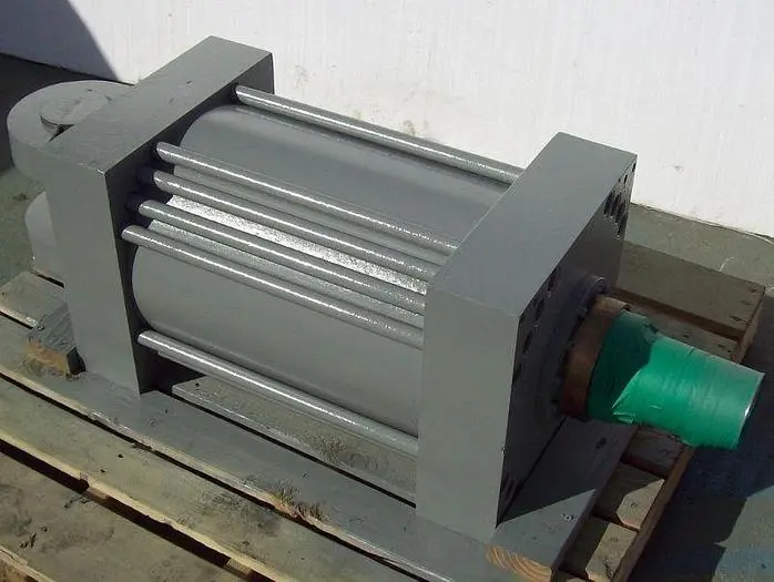 282 ton Miller Model H84 Hydraulic Cylinder; 5,000 psi