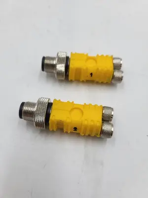New | in-Stock TURCK TURCK 3 PIN TO 4 PIN CONVERTER / SCREW END CONNECTION STRAIGHT Nuts & Screws | ND Industrial Surplus #1217205