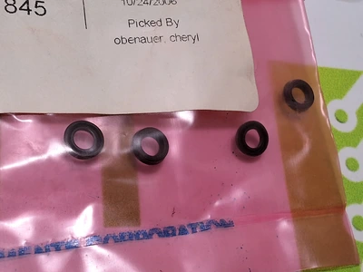 UNIVERSAL INSTRUMENTS 6300701845 SEAL LOT OF 4 - NEW