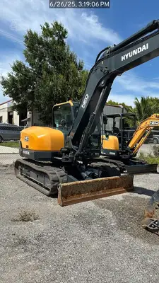 Used 2024 HYUNDAI HX85A Crawler Excavators Florida US | National Equipment Dealers #1422353