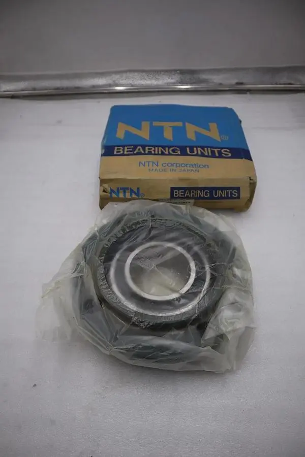 NEW IN BOX UKFC213D1 NTN Ball Bearing Flange Unit STOCK 817D
