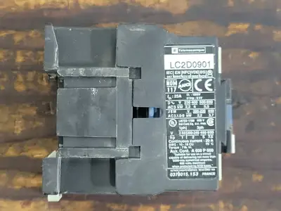 USED TELEMECANIQUE LC1D0901G6
