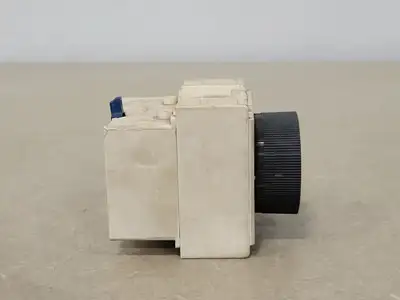 USED TELEMECANIQUE LADS2