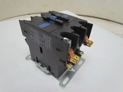 Dayton Electric 6GNW4 Contactor 63A 2 Pole 208-240VAC Coil