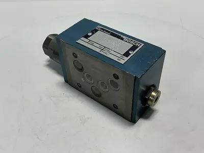 USED BOSCH 0 811 145 116