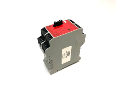 New | in-Stock OMRON FLEXIBLE SAFETY RELAY UNIT 24VDC 5W MAX Relays & Switches | Maverick Industrial Sales #1108779