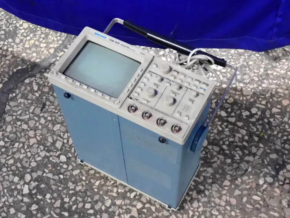 USED TEKTRONIX TDS 420