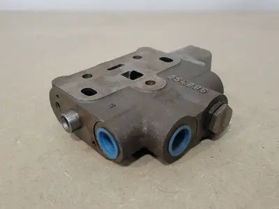 Hydraulic Valve Section 254286
