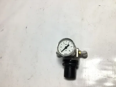 SMC Pneumatic Air Valve EAR111-F01