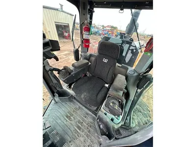 2015 Caterpillar 140M3