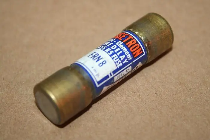Used FUSETRON FRN-8 Fuses Michigan US | Ideal Machinery #571535