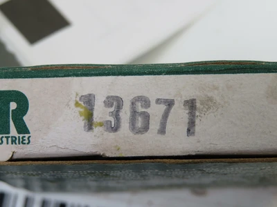 New | in-Stock CR INDUSTRIES _UNKNOWN_ Seals & Gaskets | OCO Industrial #1633817