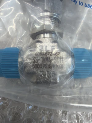 NEW Swagelok SS-1VM4-SC11