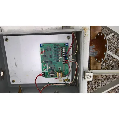 500 CFM Used 244 Square Foot Filter Receiver Dust Collector, 244 Sq Ft