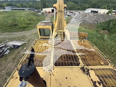 USED 1978 CATERPILLAR 245