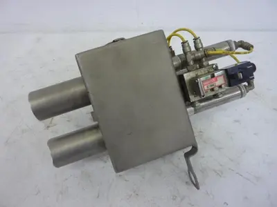 USED CINCINNATI MILACRON DUAL RATIO VALVES DRV