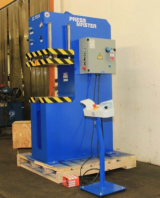 USED Pressmaster CFP-12