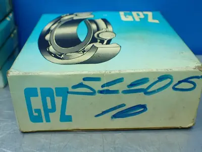 NEW MCGILL CF 1 1/2 SB