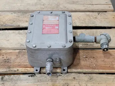 USED AKRON EXI684
