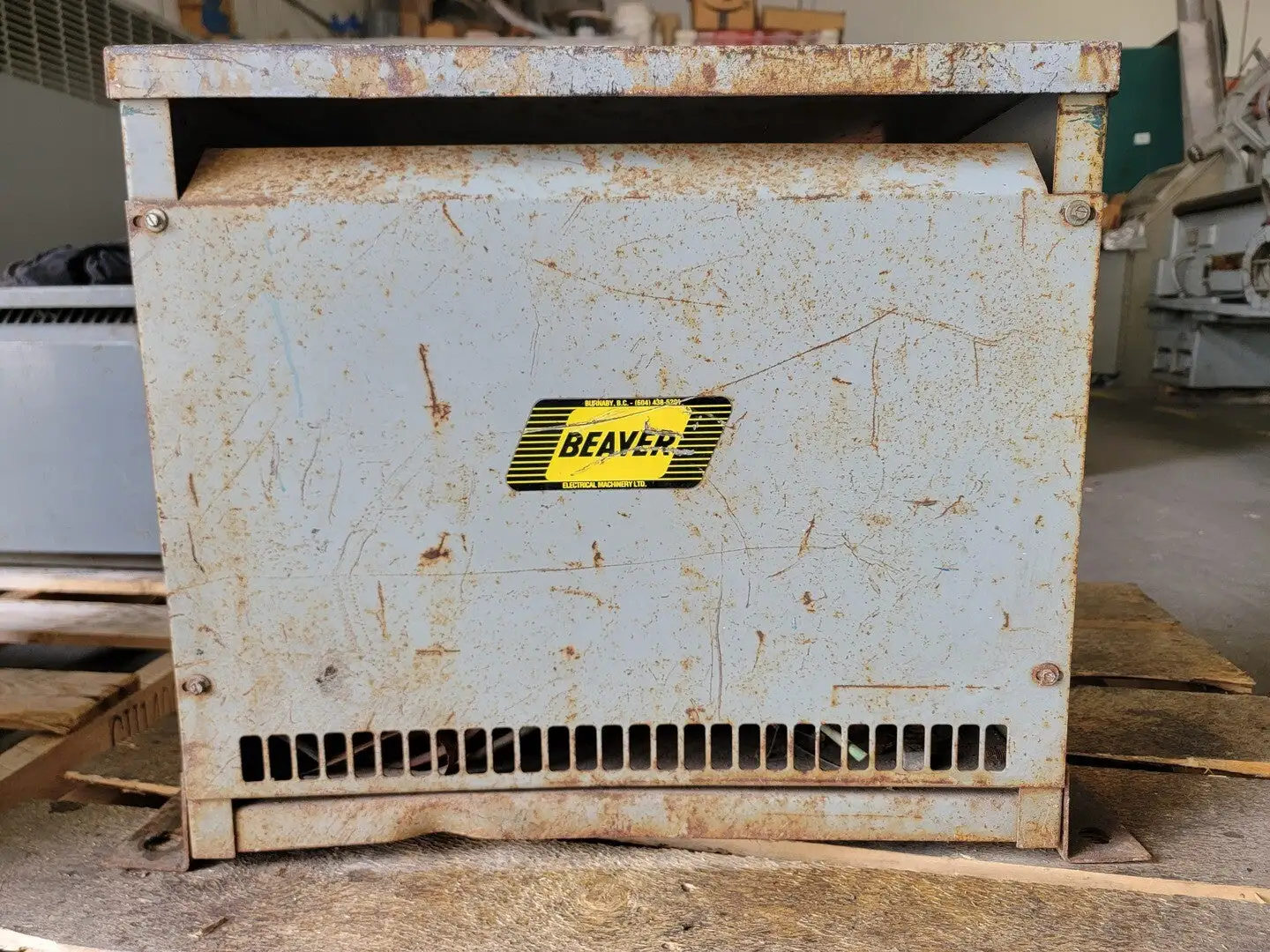 15 kVA Transformer 480 pri. volts, 208Y/120 sec. volts