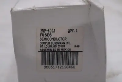 NEW OPEN BOX BUSSMANN FWP-600A FUSE 600A 700V FWP600A STK GF411A