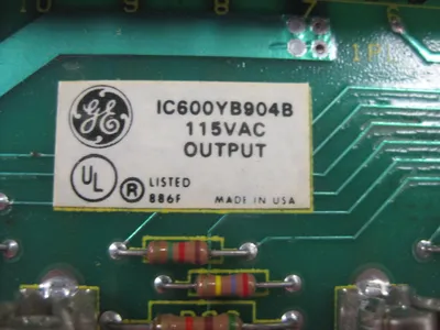 NEW GE FANUC IC600YB904B OUTPUT MODULE