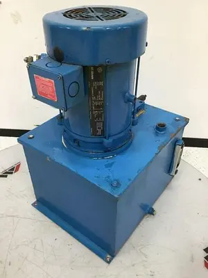 USED MATZKA INC. E02000