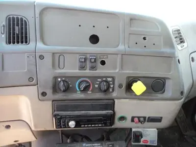 Used 2001 STERLING STERLINGACTERRA Dump trucks Manitoba CA | Conquest Truck & Auto Sales #1421326