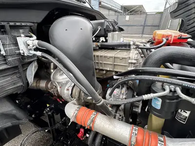Used 2018 FREIGHTLINER CASCADIA Conventional trucks Florida US | Truck and Van Outlet #1509230
