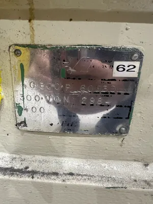 1994 PH HYDRAULICS 4C 300-P Hydraulic Press | Universal Press & Machinery (UPM) (12)