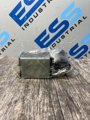DANFOSS VICKERS DG17V4-012C-10 Other Valves & Manifolds | ESS Industrial Equipment Sales (9)