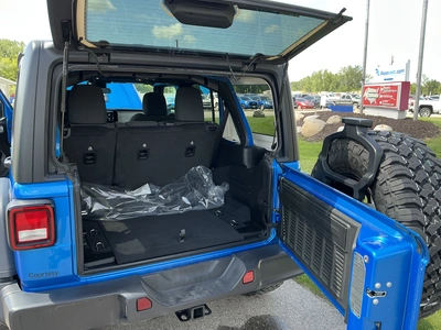 USED 2025 JEEP WRANGLER