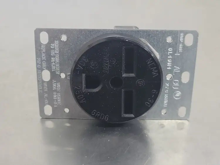 New | in-Stock LEVITON 5372 Cable & Wire British Columbia CA | Lenmark #249771