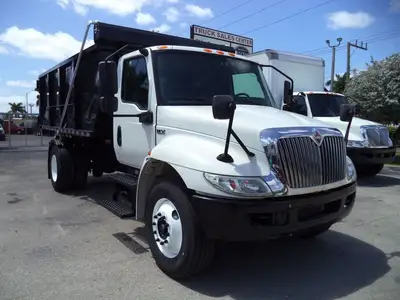 Used 2019 INTERNATIONAL _UNKNOWN_ Hooklifts & Roll-Offs Florida US | TLC Truck & Equipment #1568913