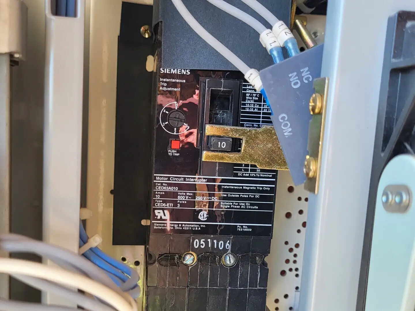 Used SIEMENS CED63A010 Switchgears British Columbia CA | Lenmark #242190