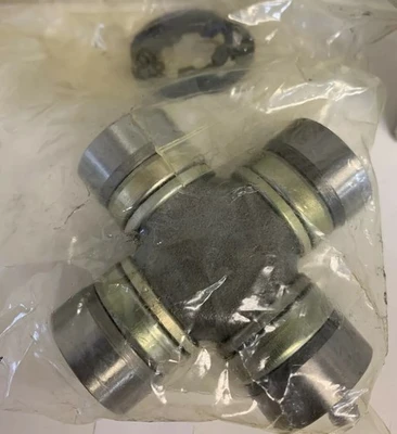 UNIVERSAL JOINT MFR.P/N 2111-43-01/04 (Lot Of 7) Fast Shipping! -Warranty ~